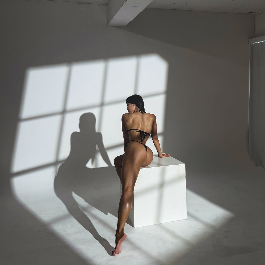 hotjjung 게시물 이미지: .
.
.
다이어트 하는김에
바디프로필 한번 남겨 보자는 마음으로 시작한...