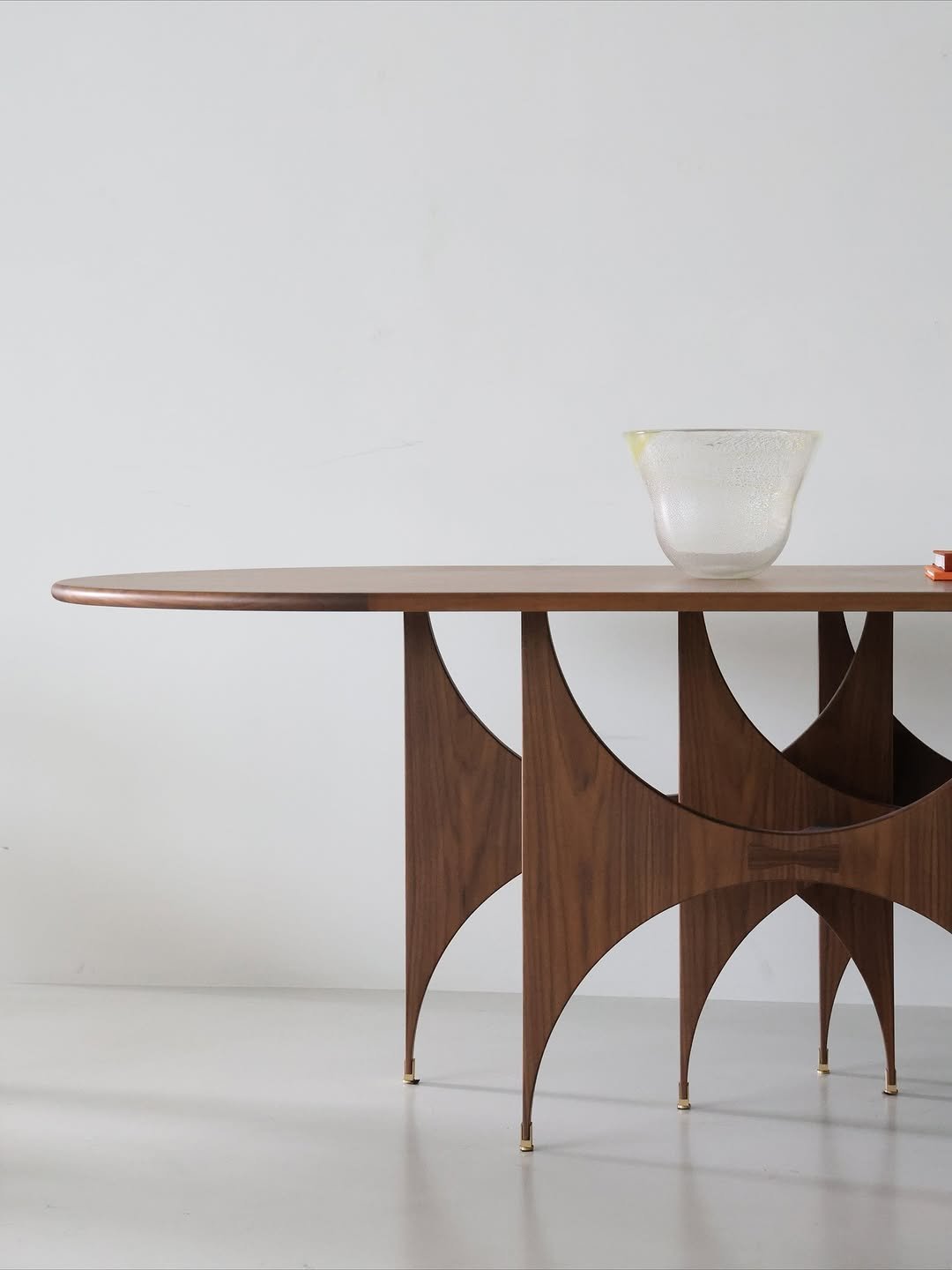 Photo by HPIX 에이치픽스 on November 01, 2025. May be an image of table, credenza, dining table and text.