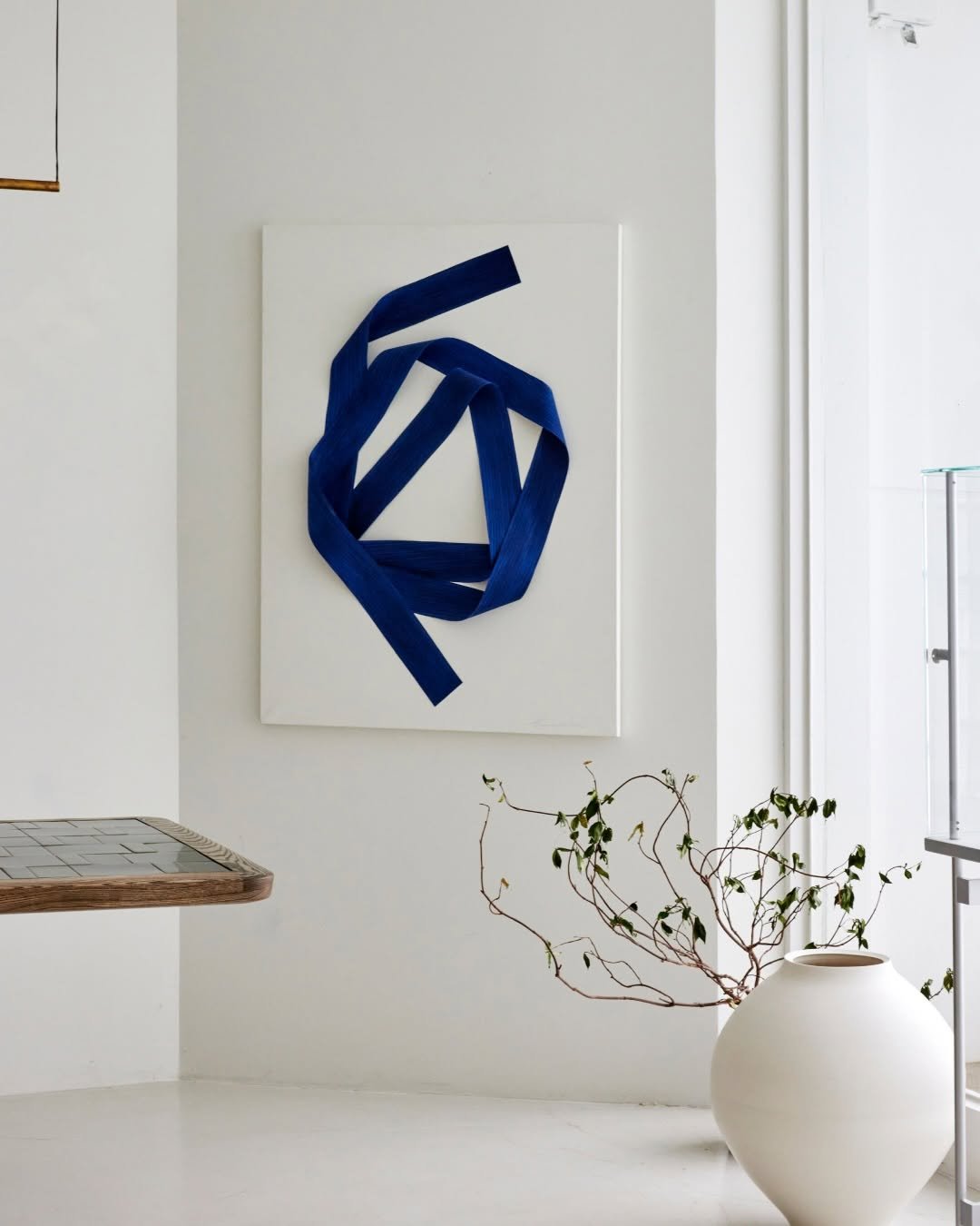 Photo shared by HPIX 에이치픽스 on December 15, 2025 tagging @suhheesuartist_official. May be an image of vase and text.