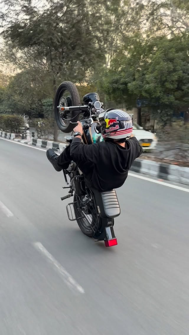 hsbofficial 게시물 이미지: Bullet wheelie🥴 #hsbofficial #hsbofficial01...