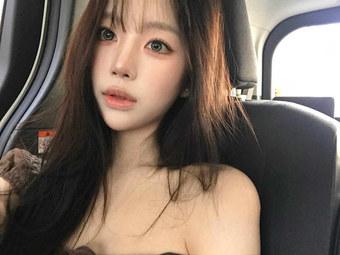 hseoww 게시물 이미지: 도쿄에서 와와들을 떠올리며...(넘기면서 끝까지 보면 노래 선정 이유를 알게 될...