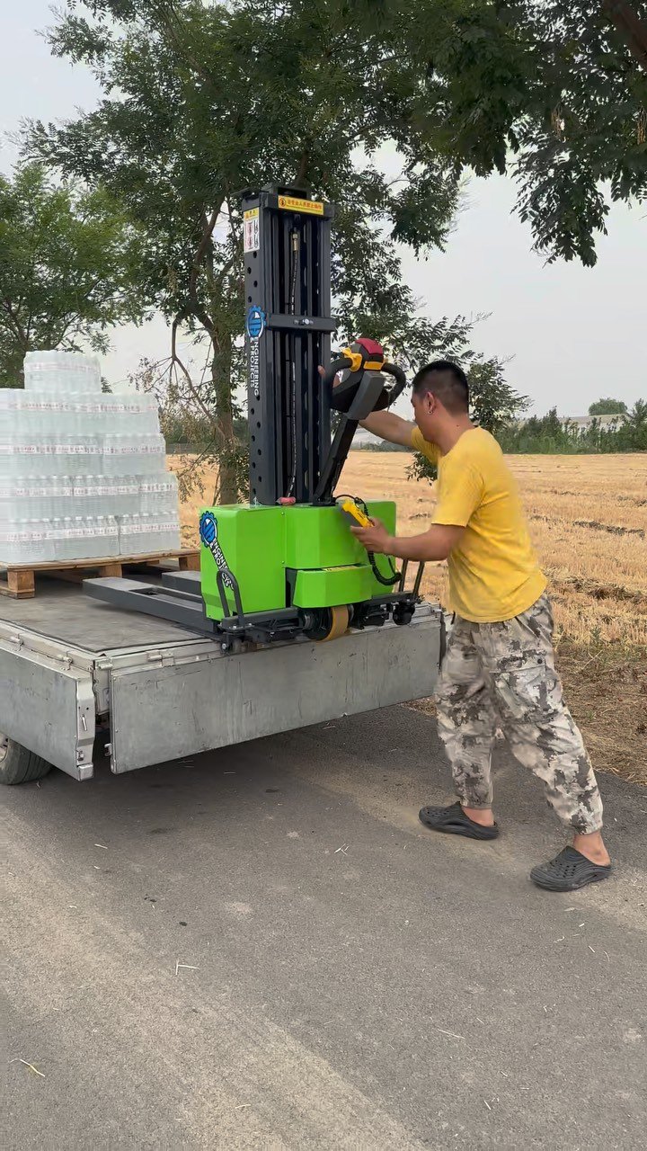 huahuawangwang 게시물 이미지: Make cargo loading and unloading efficient and...