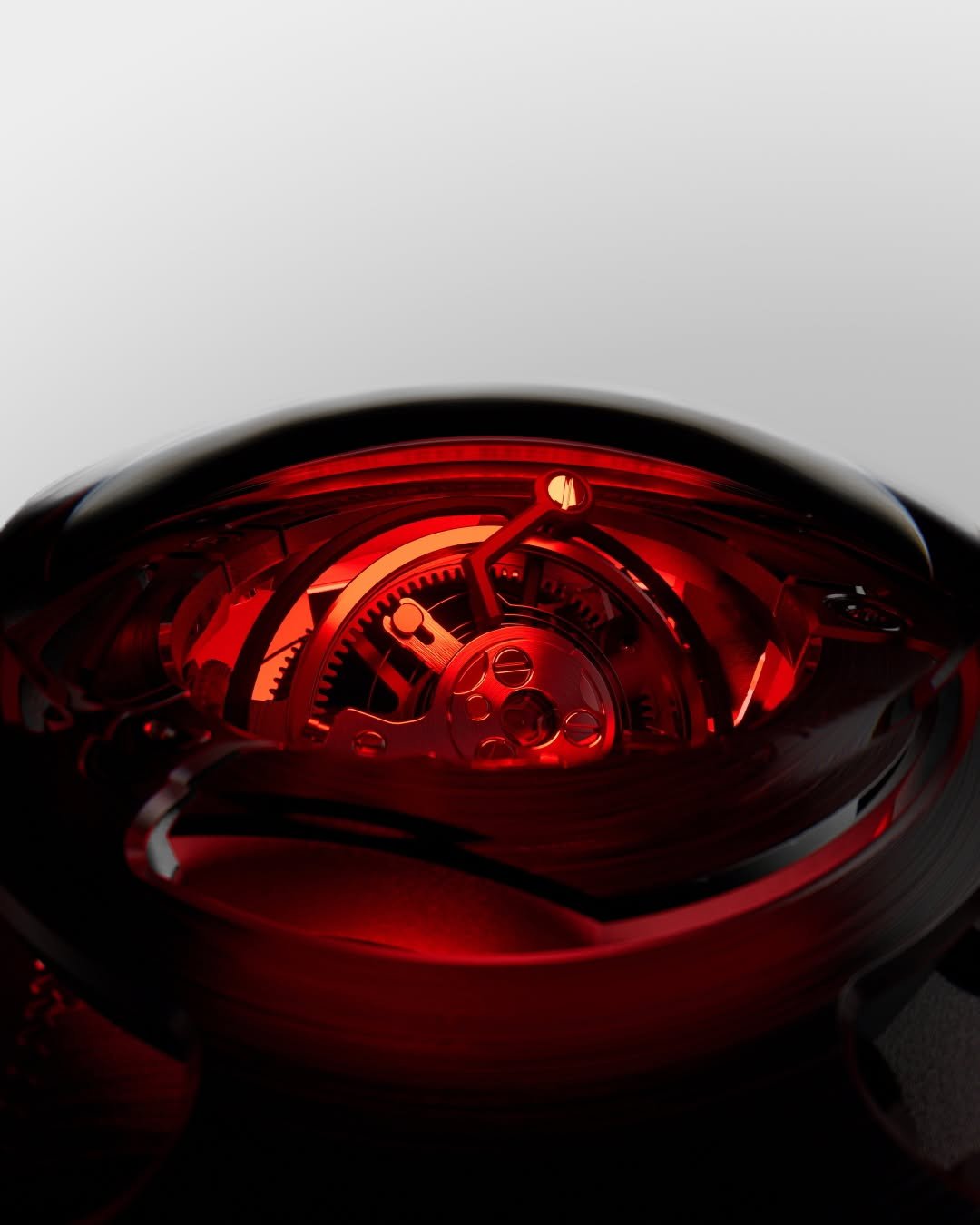 hublot 게시물 이미지: The MP-13 delivers a minimum 96-hour power...