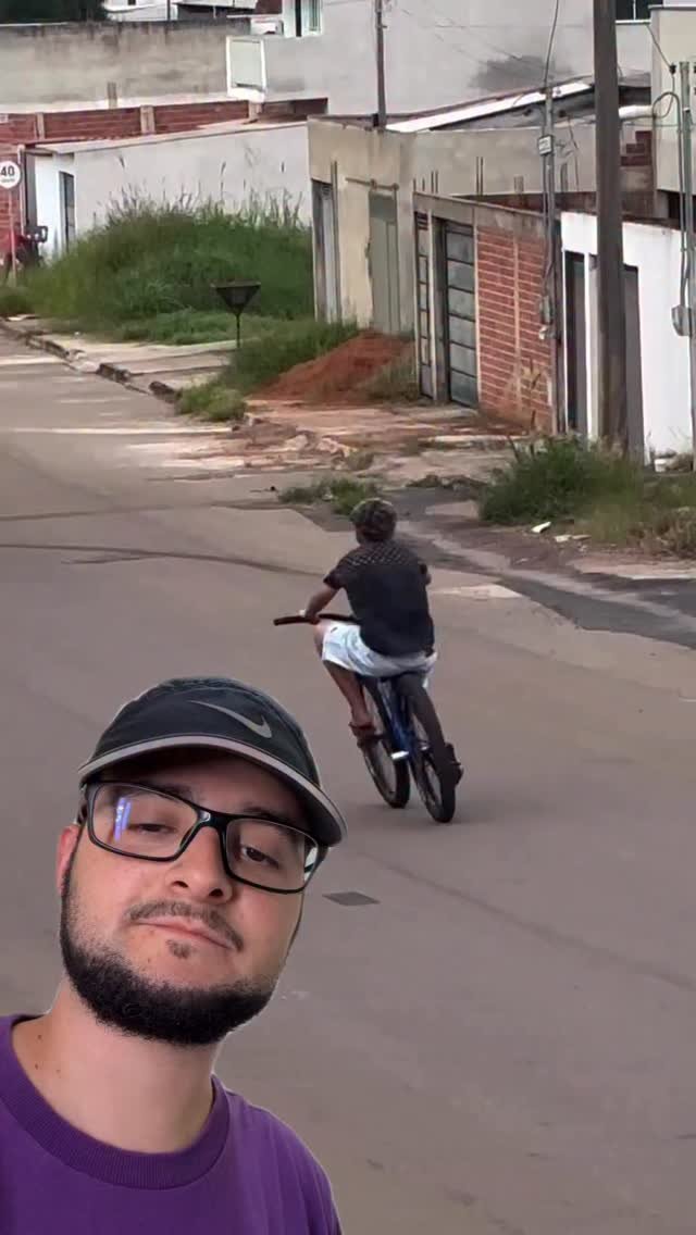 hudsonudg 게시물 이미지: Mais um exemplo pro grau de bike, por mais...