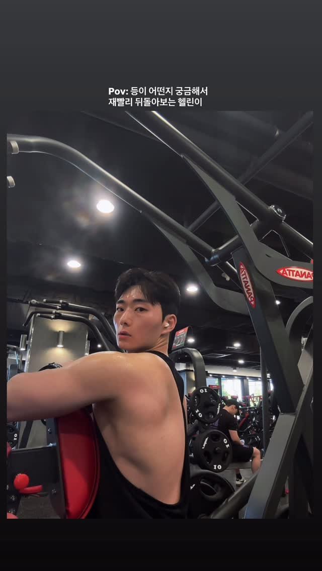 huis_28 게시물 이미지: 오늘은 쉬어갑미다요 ㅎㅎ 
내일 또 열심히 운동하고 출근해보겠습니다

이번주는...