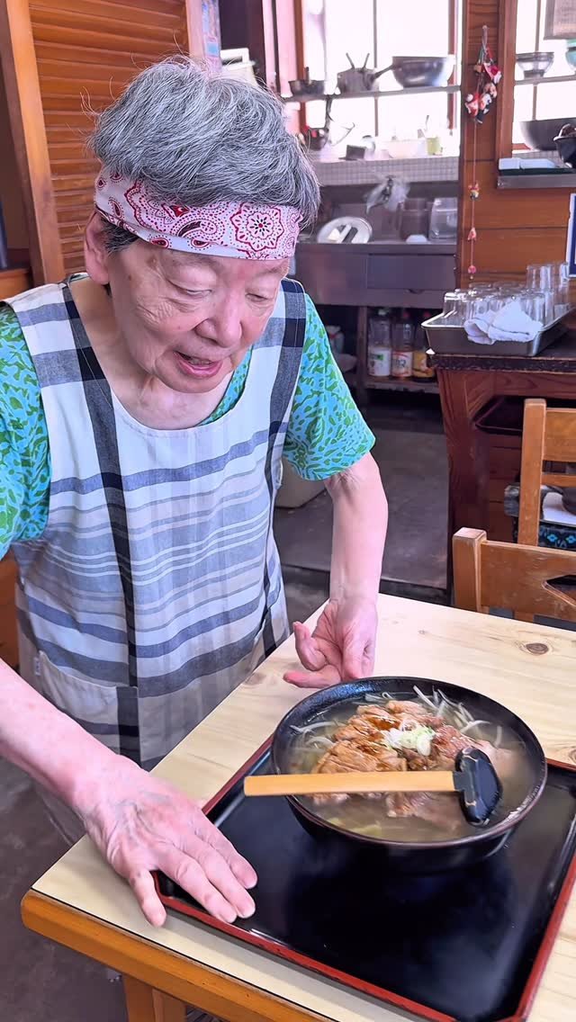 humozii 게시물 이미지: 【夫婦2人3脚で60年...