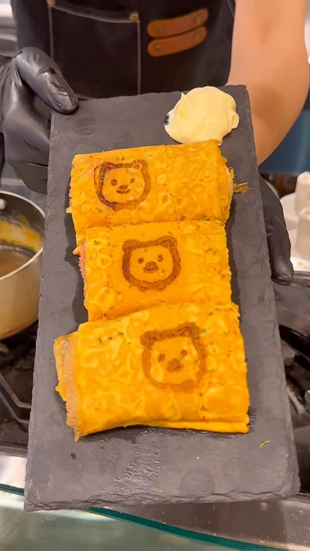 humozii 게시물 이미지: 【ピリ辛明太子たっぷりのくまちゃんローリングだし巻き】

今日、紹介するお店は東京都の江東区に...