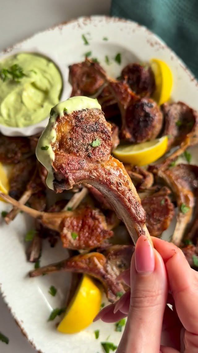 hungry.happens 게시물 이미지: EASY LAMB CHOPS with GREEN GODDESS SAUCE 🌟 one...