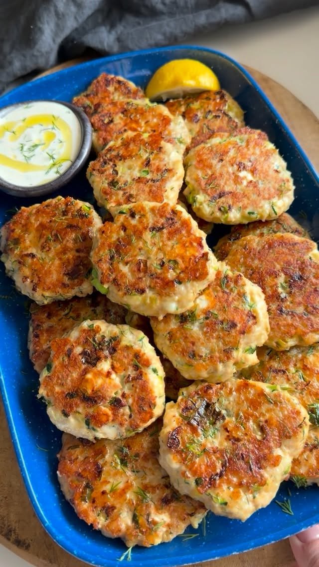 hungry.happens 게시물 이미지: LOW CARB HIGH PROTEIN CHICKEN ZUCCHINI + FETA...