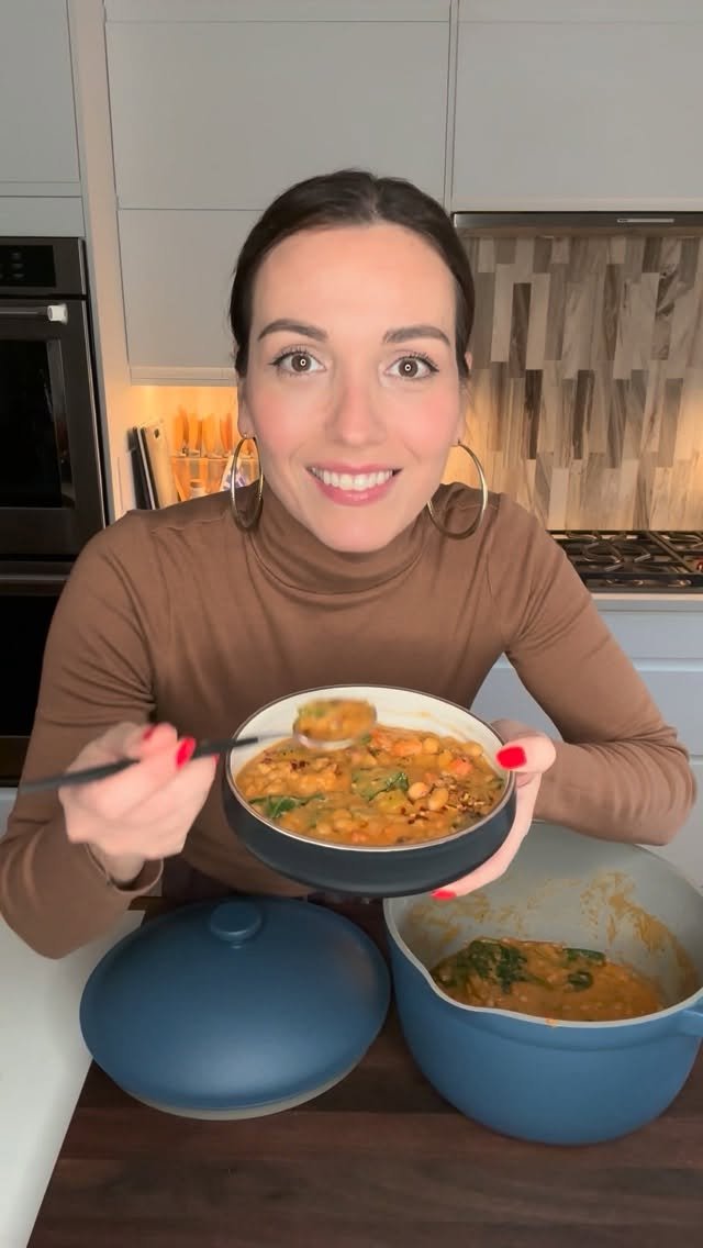 hungry.happens 게시물 이미지: CREAMY CABBAGE WHITE BEAN SOUP 🥬🫘♨️ I never...