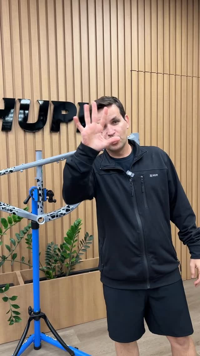 hupibikes 게시물 이미지: 5 novas cores de HUPI Naja!🖤❤️🤍🩶🩷
Qual você...