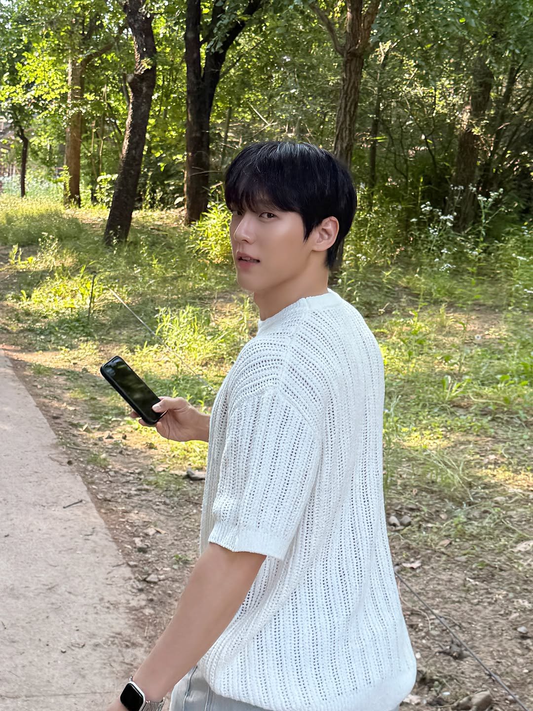 hutazone 게시물 이미지: 🍃💚