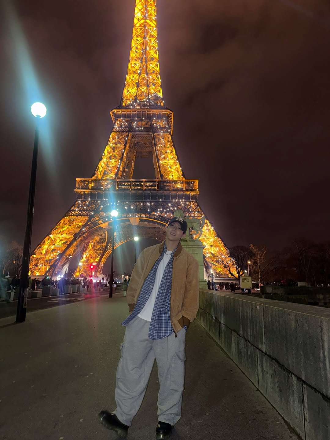 Photo by 이민혁 on March 13, 2026. May be an image of tower and text.