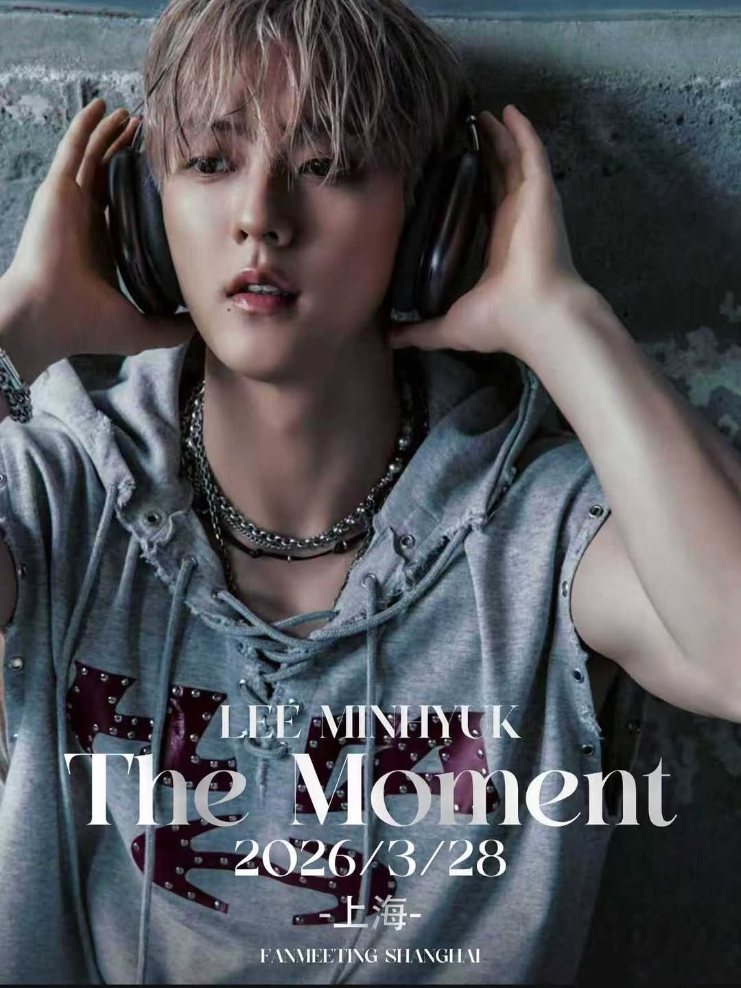 Photo by 이민혁 on March 11, 2026. May be an image of one or more people, bangs, poster, magazine and text that says 'LEE MINIYUK The Moment 2026/3/28 -上海- FAWEETINGSHANGIAI SII SHANGHAL FANMEETING'.