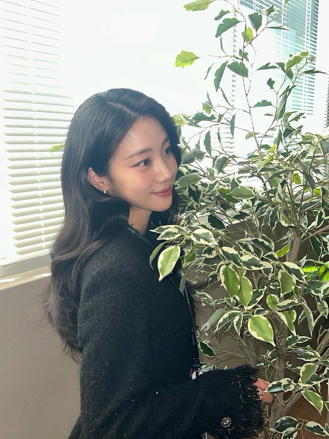 hwanywayeon 게시물 이미지: 함께해주신 모든 분들 진심으로 고맙습니다 🫶🫶
은밀한 감사 포에버 해무 포에버 !!!