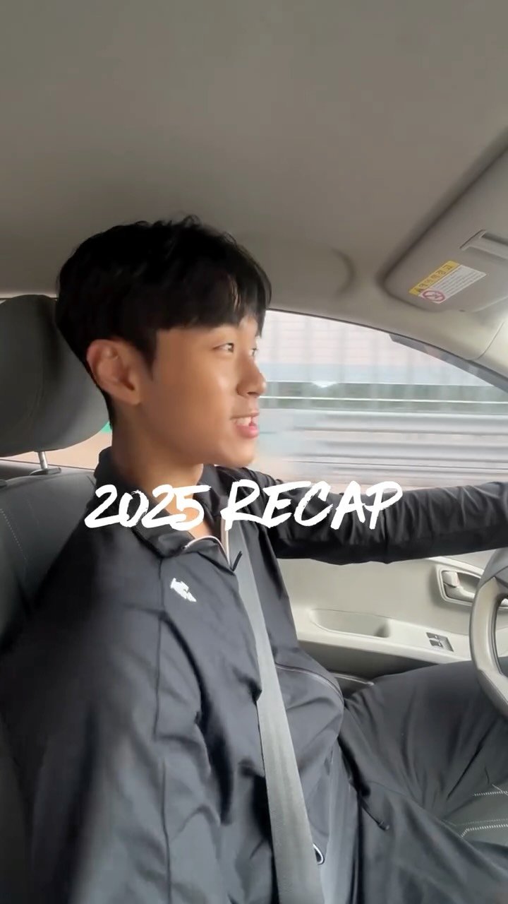 hwi_chan_im 게시물 이미지: Good Bye 2025 👋🏽👋🏽
.
.
.
#2025 #2025recap #스포츠모델 #대회준비