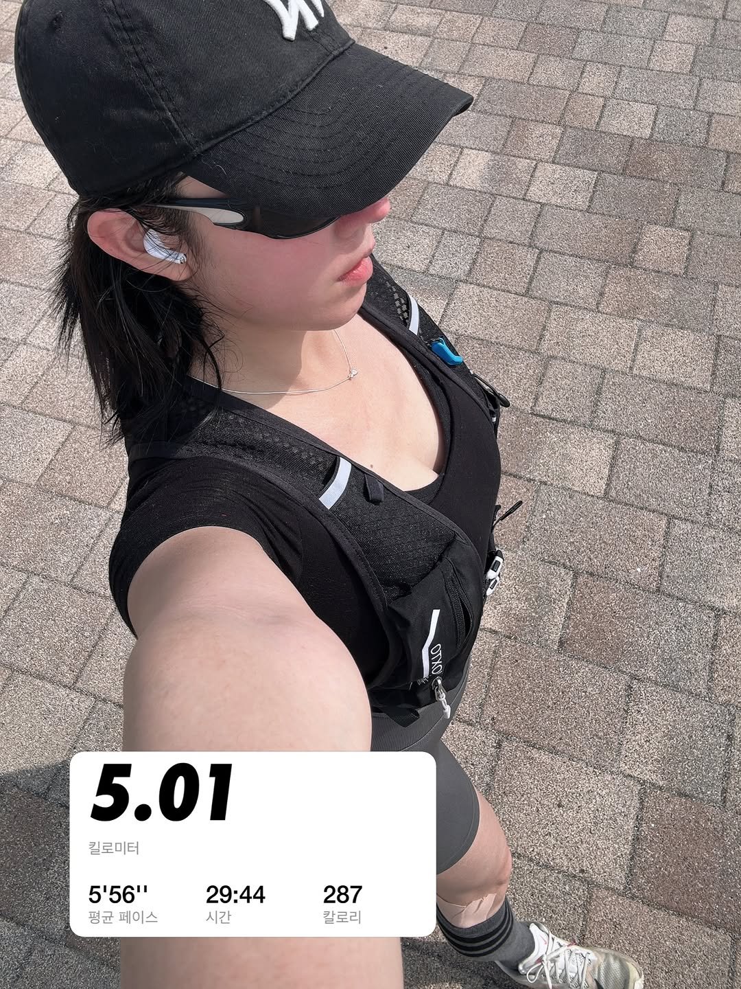 hwiriniyam_ 게시물 이미지: #heyrini

와...이제 낮에 못뛰어 대박더워
어찌저찌 5km...