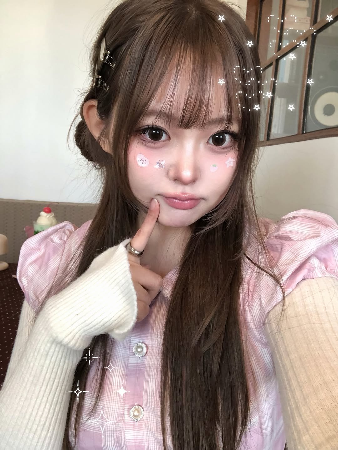 Photo by 혜리니 on January 13, 2026. May be a selfie of one or more people and hair.