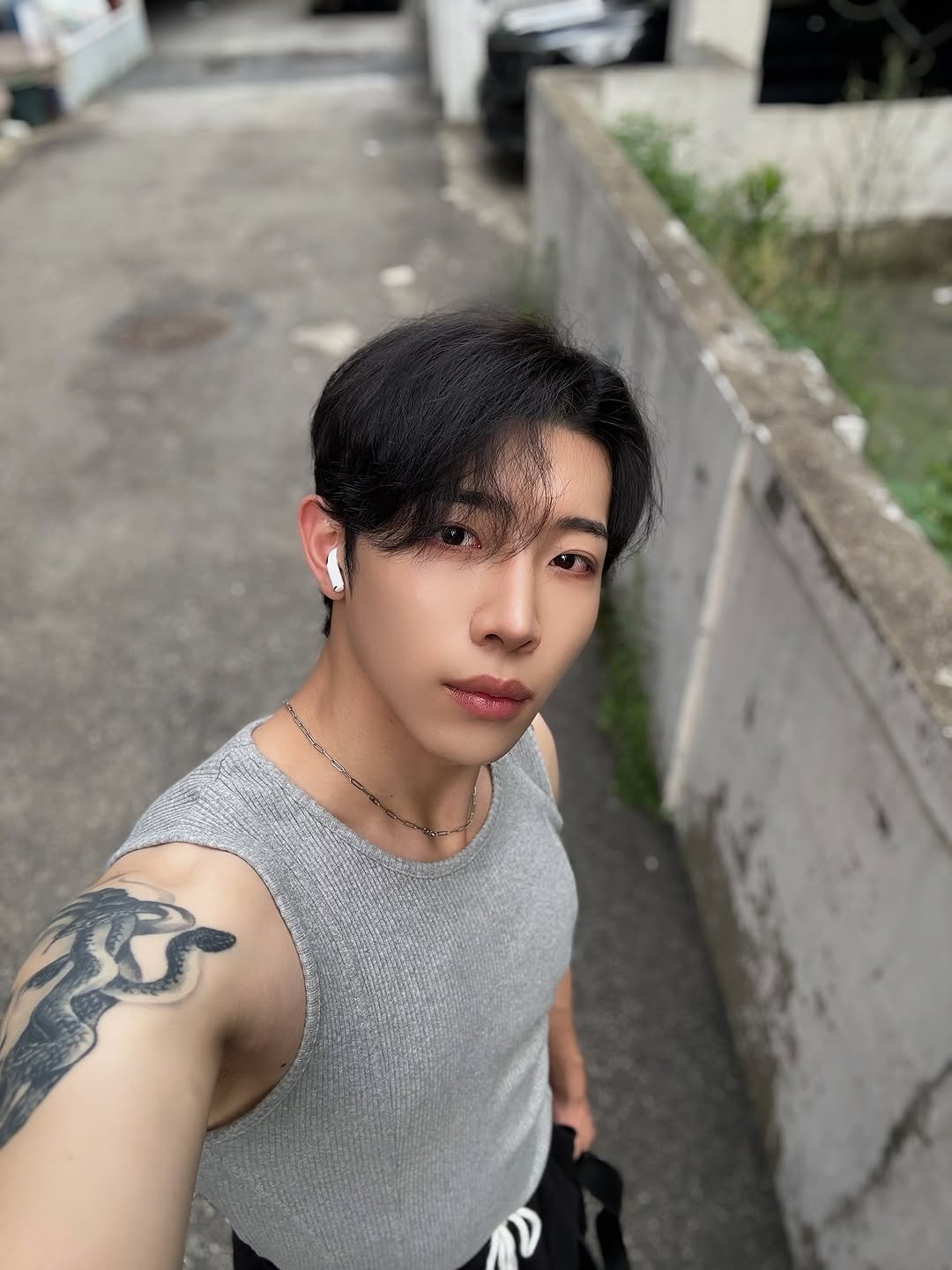 Photo by 왁싱혁쌤[𝗪𝗮𝘅 𝗔𝗿𝘁𝗶𝘀𝗮𝗻 𝗔𝗕𝗪𝗨] on July 23, 2025. May be an image of 1 person, hair and text.