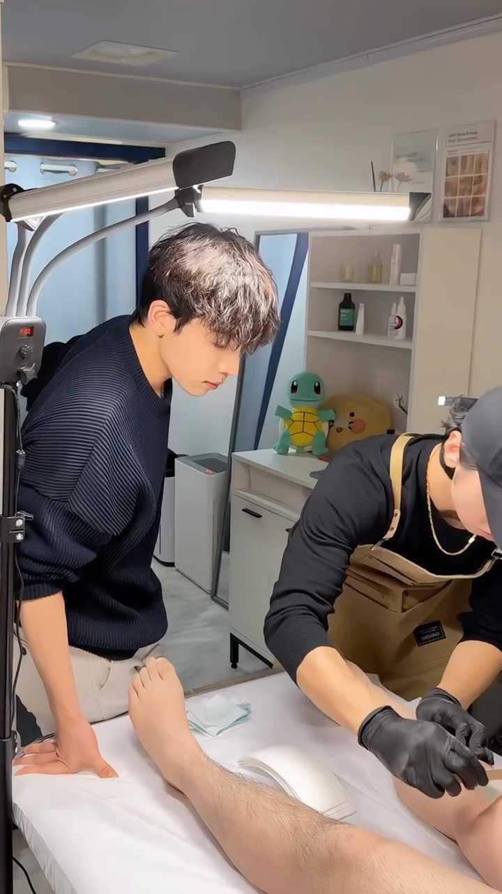 hxx9_6 게시물 이미지: 패션을 넘어, 사람의 자신감을 디자인하는 남자
왁싱은 단순한 기술이 아니라, 이미지...