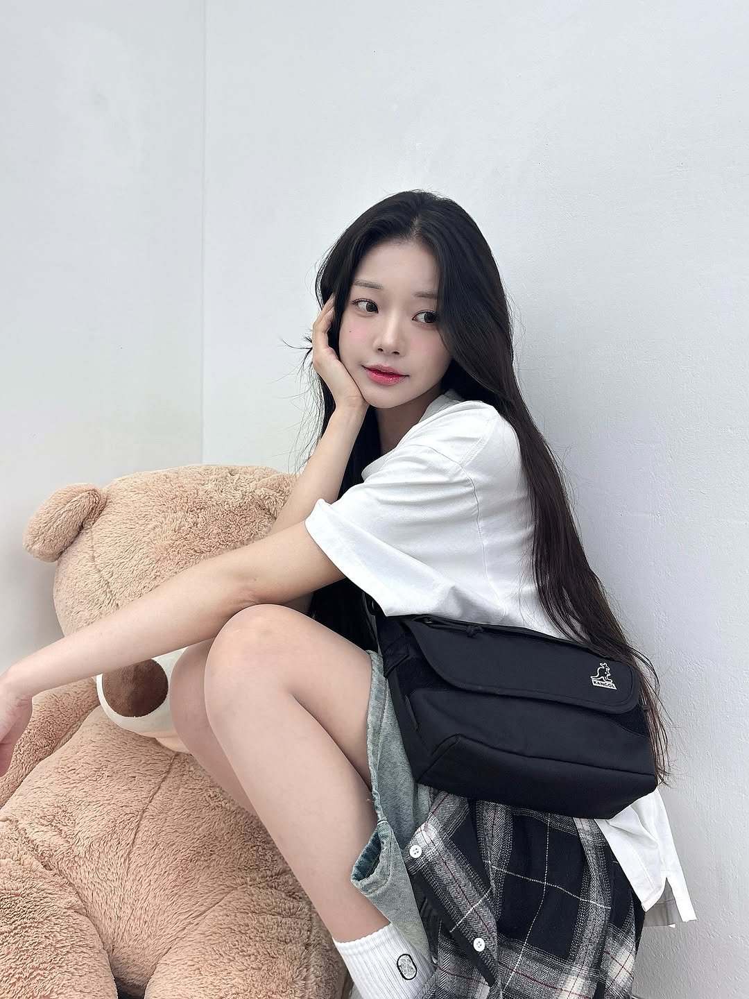 Photo shared by 조효민 on July 29, 2025 tagging @kangolkorea. May be an image of 1 person, hair and text.