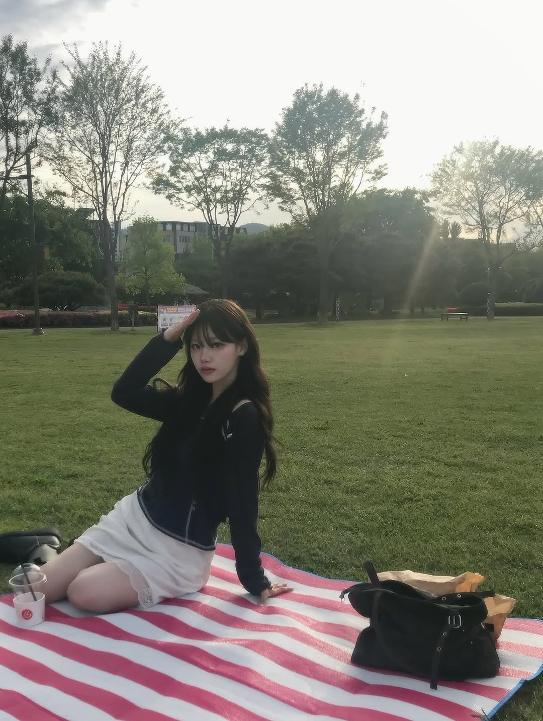 hy__ssi 게시물 이미지: ☀️☀️