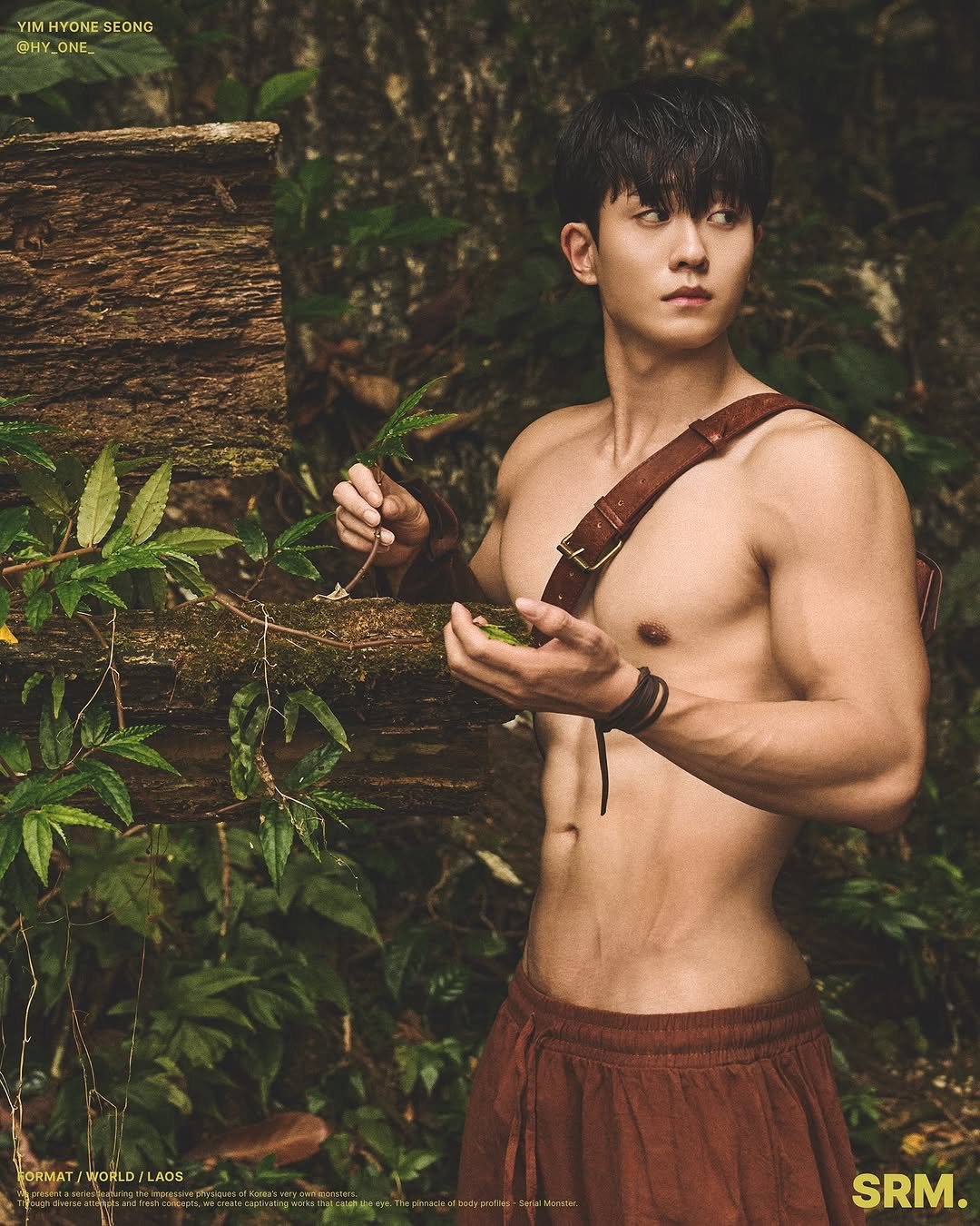 Photo shared by 𝐘𝐢𝐦 𝐇𝐲𝐨𝐧𝐞 𝐒𝐞𝐨𝐧𝐠 on September 26, 2025 tagging @serialmonster.kr. May be an image of 1 person, biceps, poster and text.