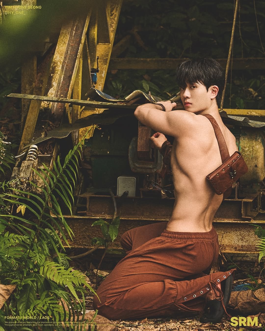 Photo shared by 𝐘𝐢𝐦 𝐇𝐲𝐨𝐧𝐞 𝐒𝐞𝐨𝐧𝐠 on October 16, 2025 tagging @serialmonster.kr. May be an image of one or more people, biceps, poster, outdoors and text that says 'শमहর VIMHYONESEONG YIMAYONE ONG @HY_ @HY_ONE_ @HY ONE_ FORMAT FORMAT/WORLD/LAdE AOS SRM.'.