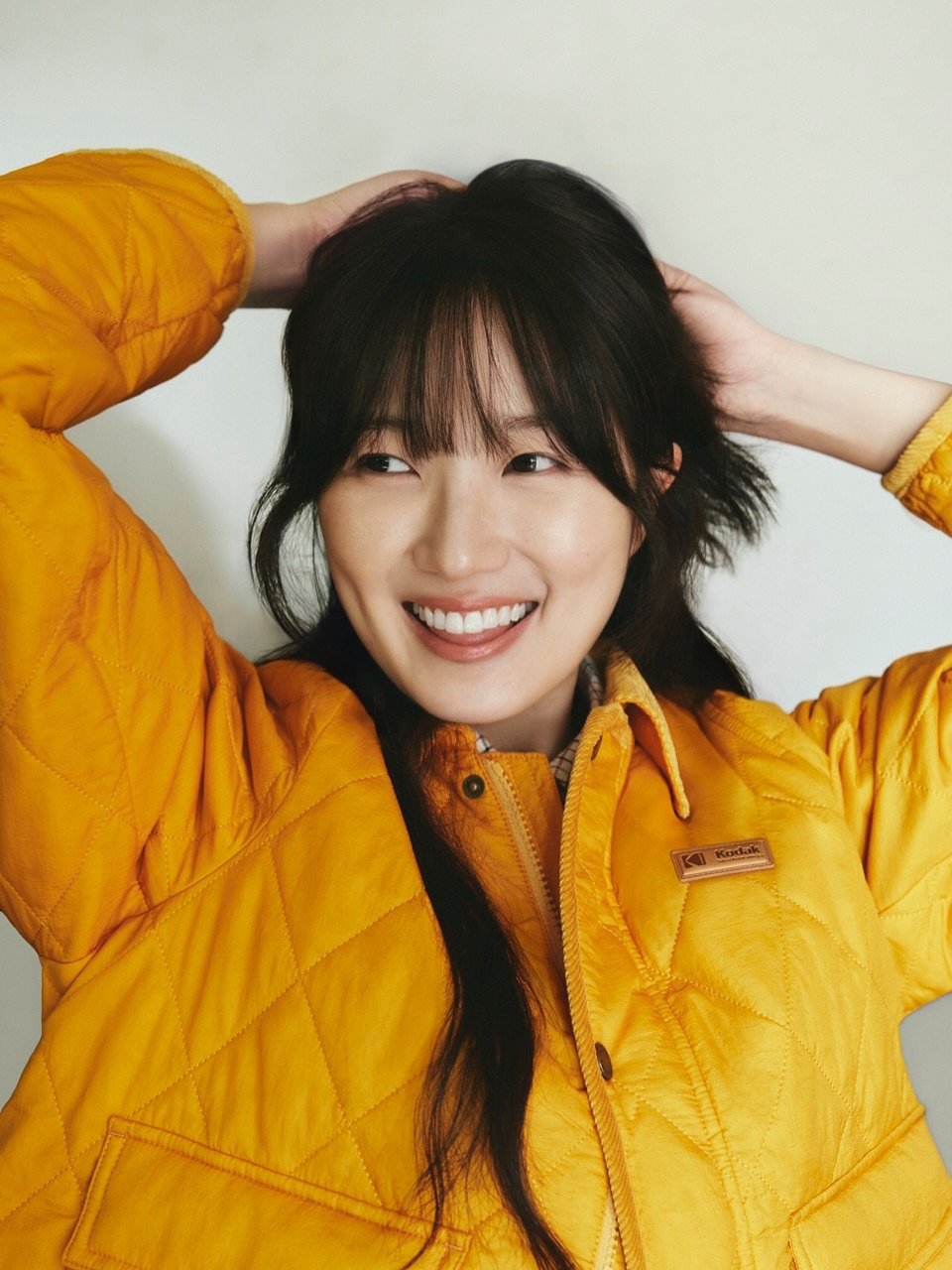 Photo shared by 김혜윤 on September 30, 2025 tagging @kodakstyle_kr.