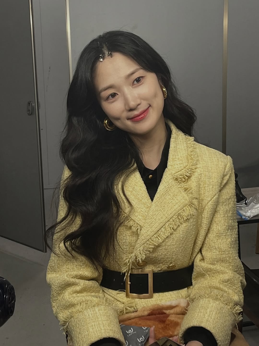 Photo by 김혜윤 on January 24, 2026. May be an image of one or more people, hair and text.