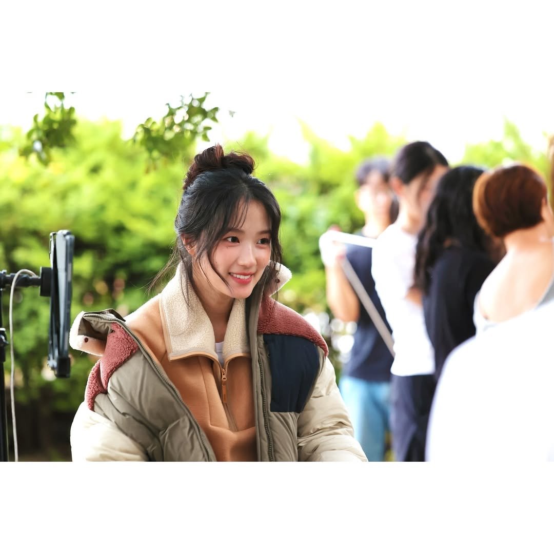 Photo shared by 김혜윤 on November 01, 2024 tagging @kodakstyle_kr.