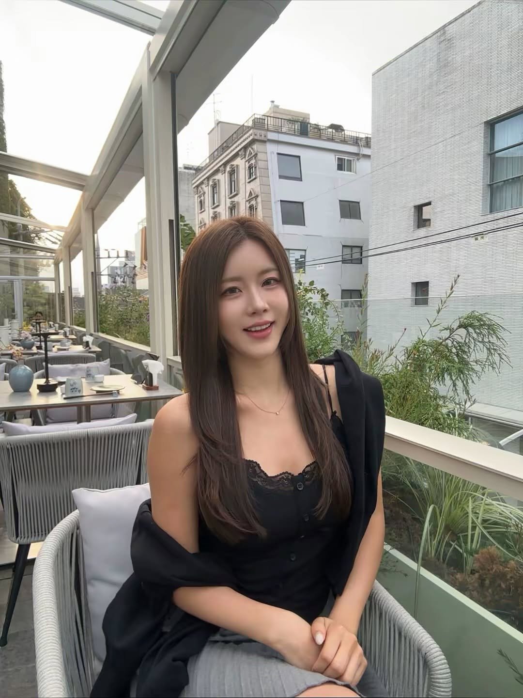 Photo shared by Shim hye jin🌷 on October 01, 2025 tagging @happynian_habin. May be an image of 1 person, hair and text.