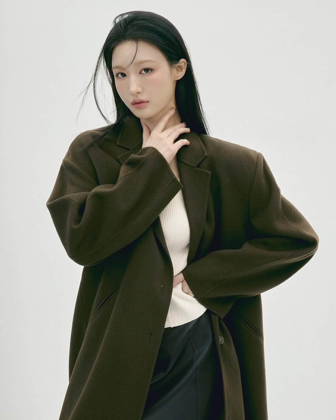 Photo shared by 조혜주 on May 25, 2025 tagging @yoon2unjoo, @sangmi_an_, @nakyeum, @janghyeyeon_, @pvcs_official, and @aimnine.