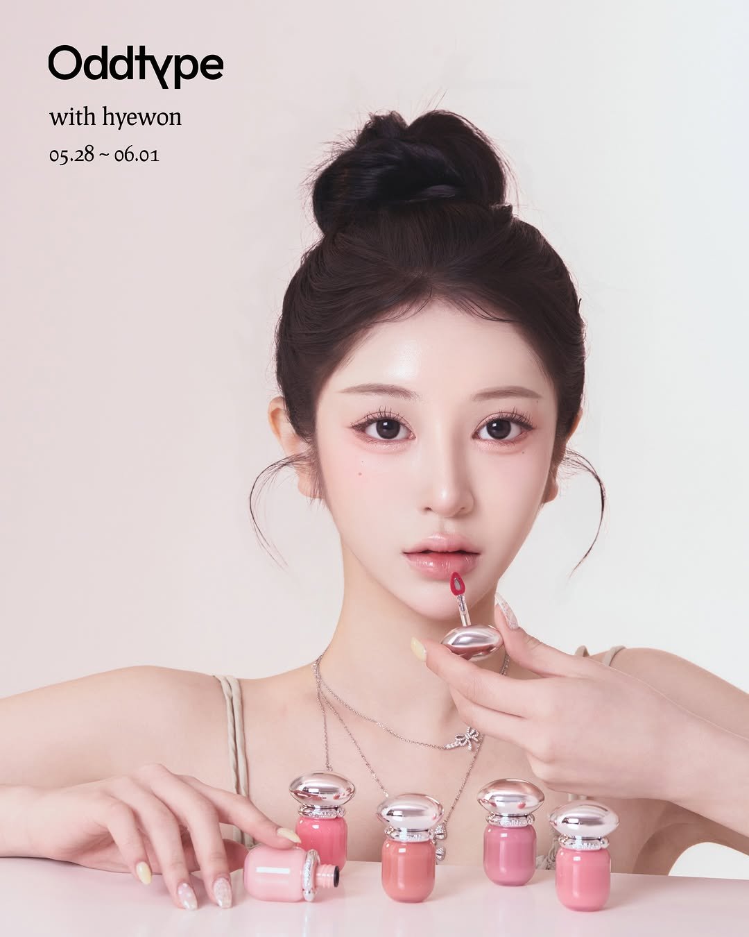 hyeonemon 게시물 이미지: ✨Hyeonemon X 오드타입 OPEN✨
-
아기다리고기다리던 오드타입 마켓...