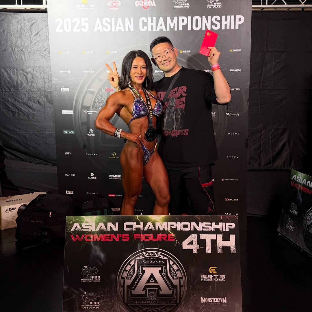 hyeyoon_ifbbpro 게시물 이미지: #두번째글
#내보물
#❤️

25년 긴시즌 옆에서 하나부터 끝까지
함께해준 우리...