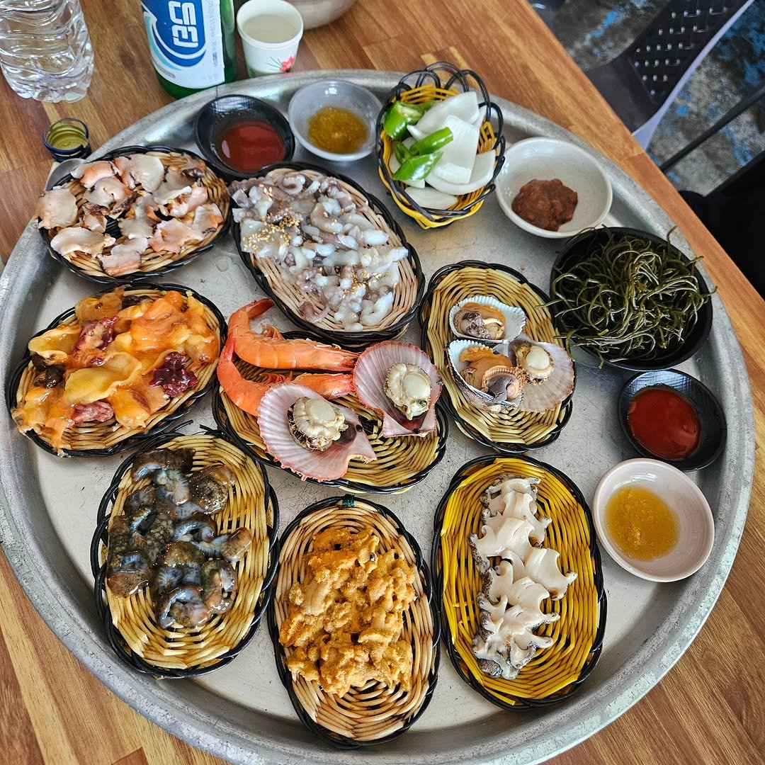 hyo_jsj 게시물 이미지: 💛
달공새벽시장에서3병

기장연화리에서3병

서문시장에서 3병

알찬하루🤭...