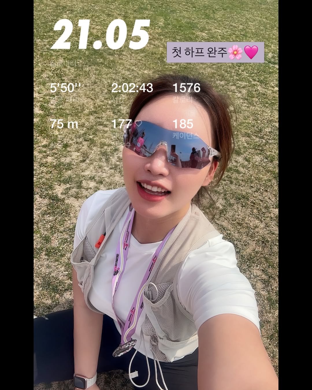 hyo_o.jin 게시물 이미지: .
하프 첫 완주 했어요🩷
근데 기록증이 없어요^^(분명 제대로 꽝꽝...