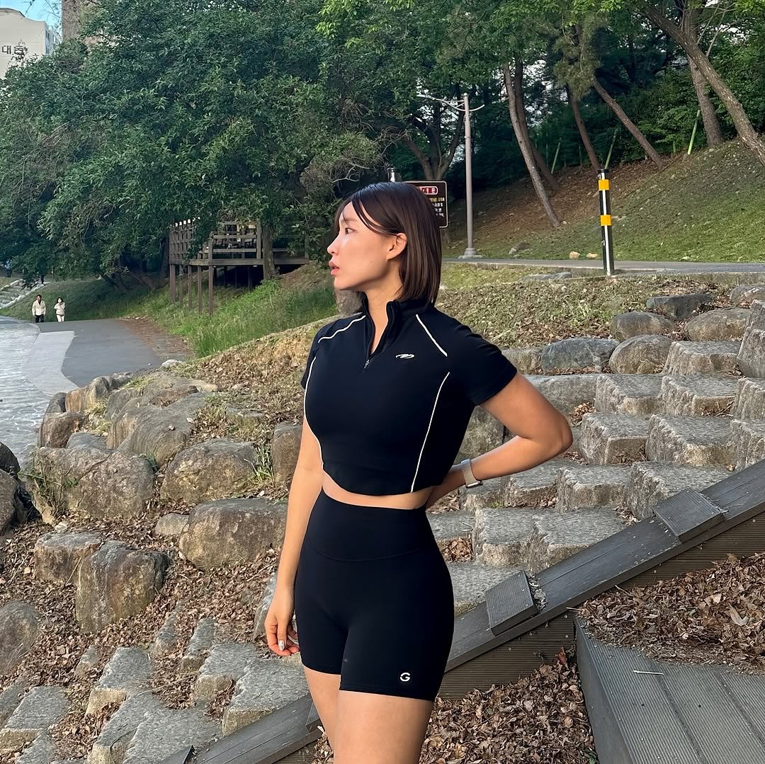 hyo_o.jin 게시물 이미지: .#광고 
이번달 마일리지는 폭망했어도
날씨 화창한날 러닝은 참을 수 없음!!
이쁜...
