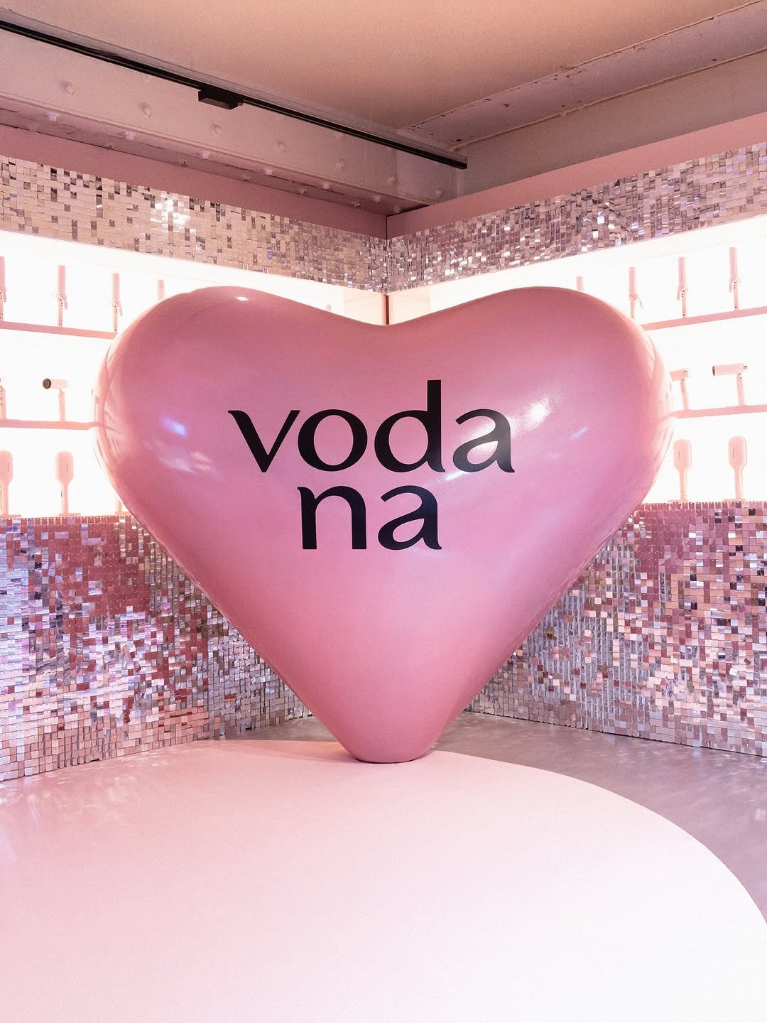 Photo shared by 김효진 on November 13, 2025 tagging @hjkgraphics. May be an image of heart, vodka and text that says '温用 voda na'.