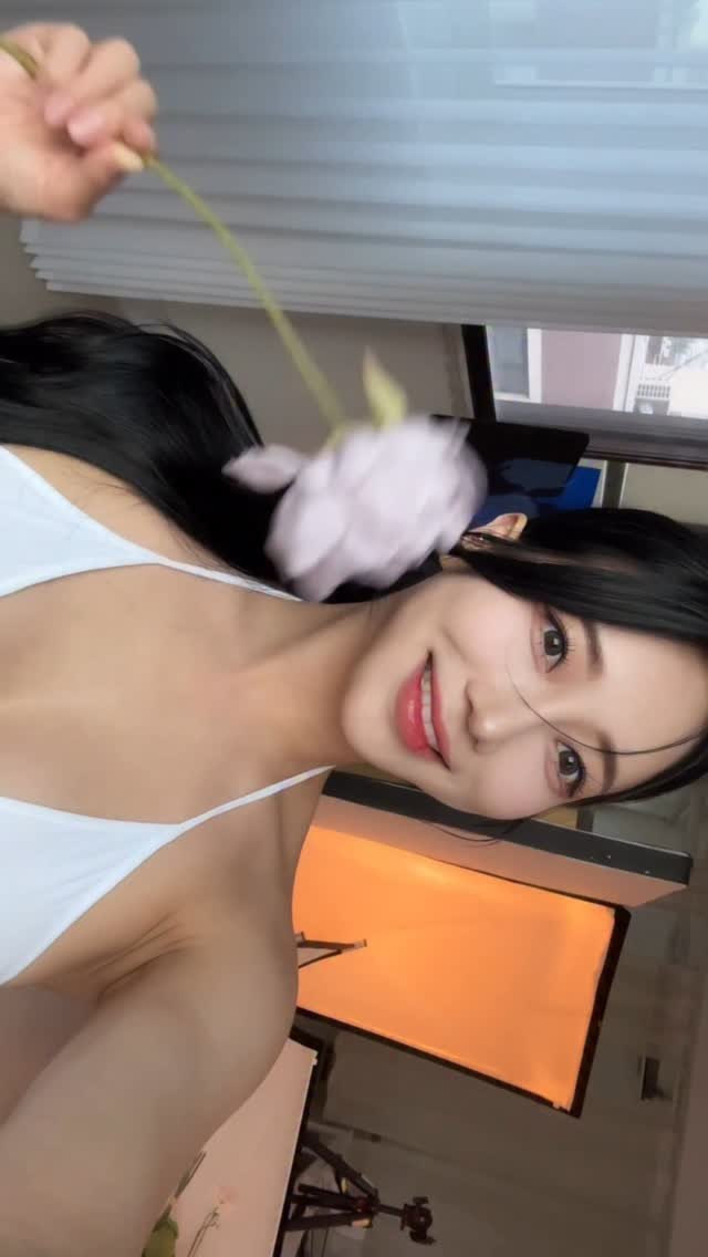 hyunah__95 게시물 이미지: 머라구 했게🥸