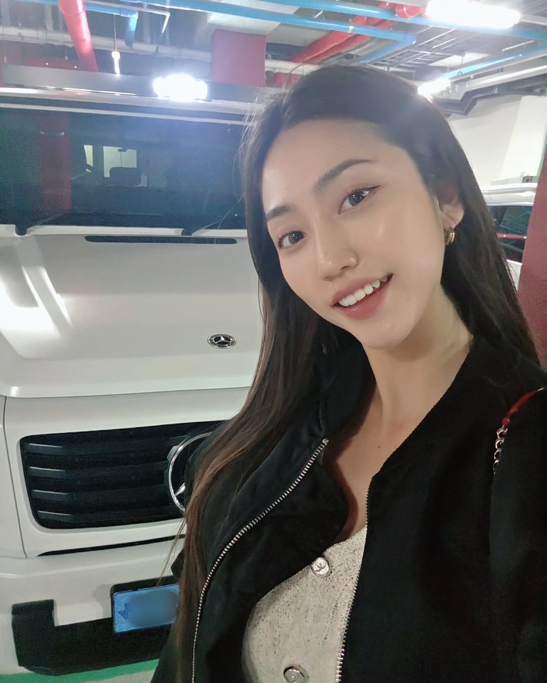 hyunji7444 게시물 이미지: 💪🏿
오늘 하루도 
붕붕
정신없이
다니는 요 즘