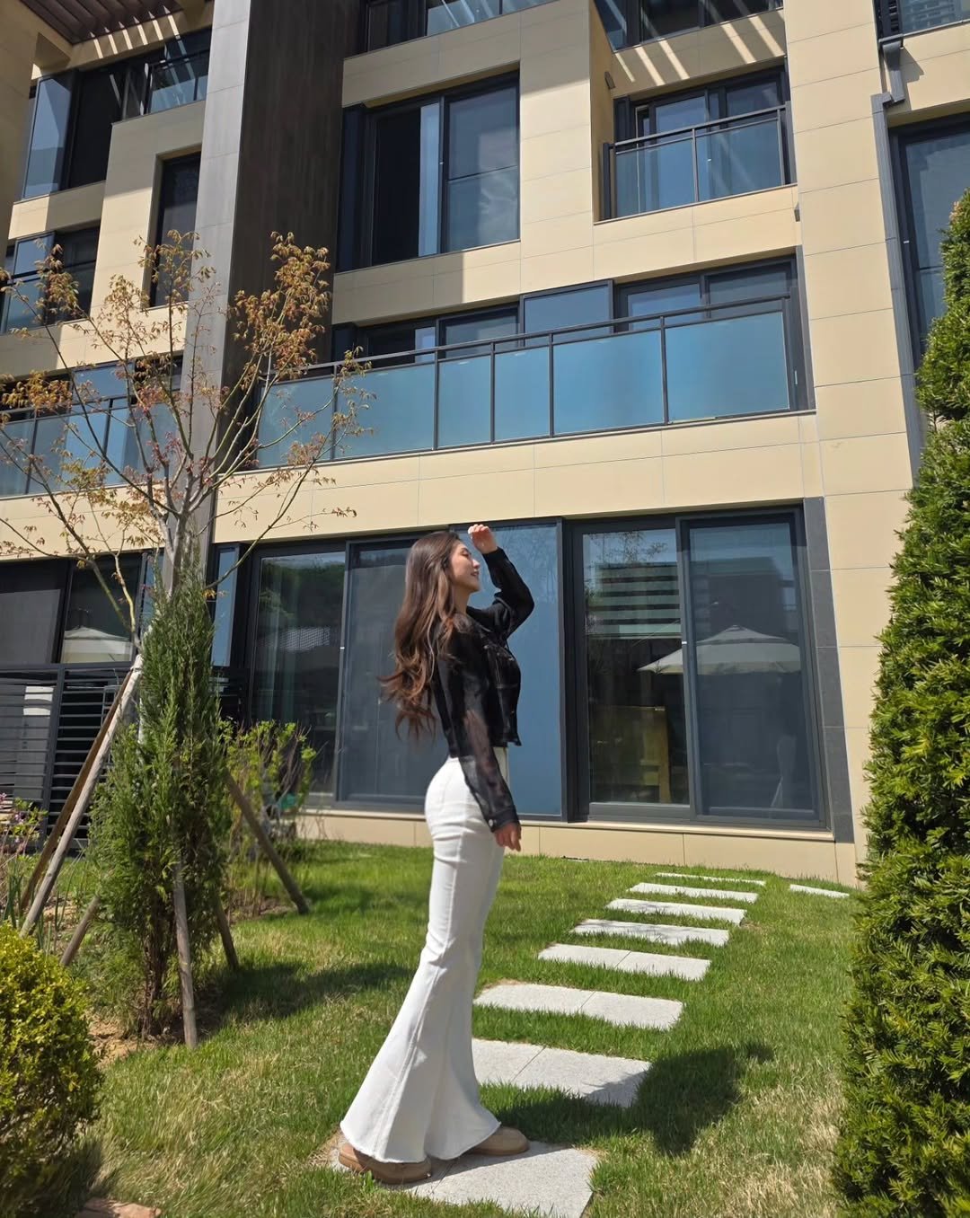 Photo by 김현지 / Hyunji Kim on April 19, 2026. May be an image of overskirt, outdoors and text.