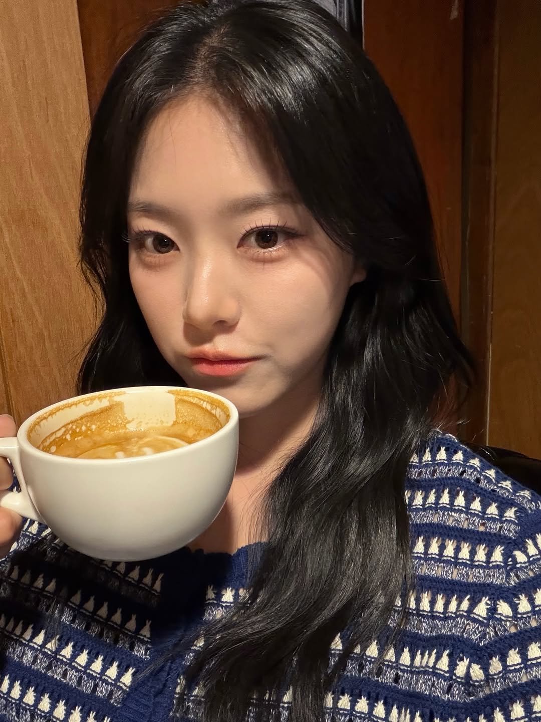 hyunjinab 게시물 이미지: ☕️🍰