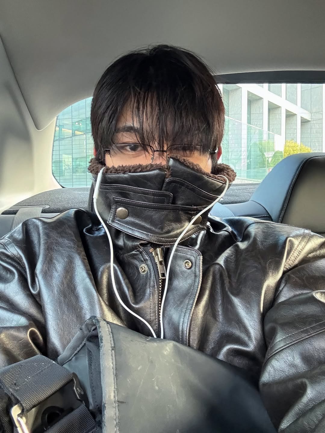 hyunyuned 게시물 이미지: 연말 잘보내세요🍀