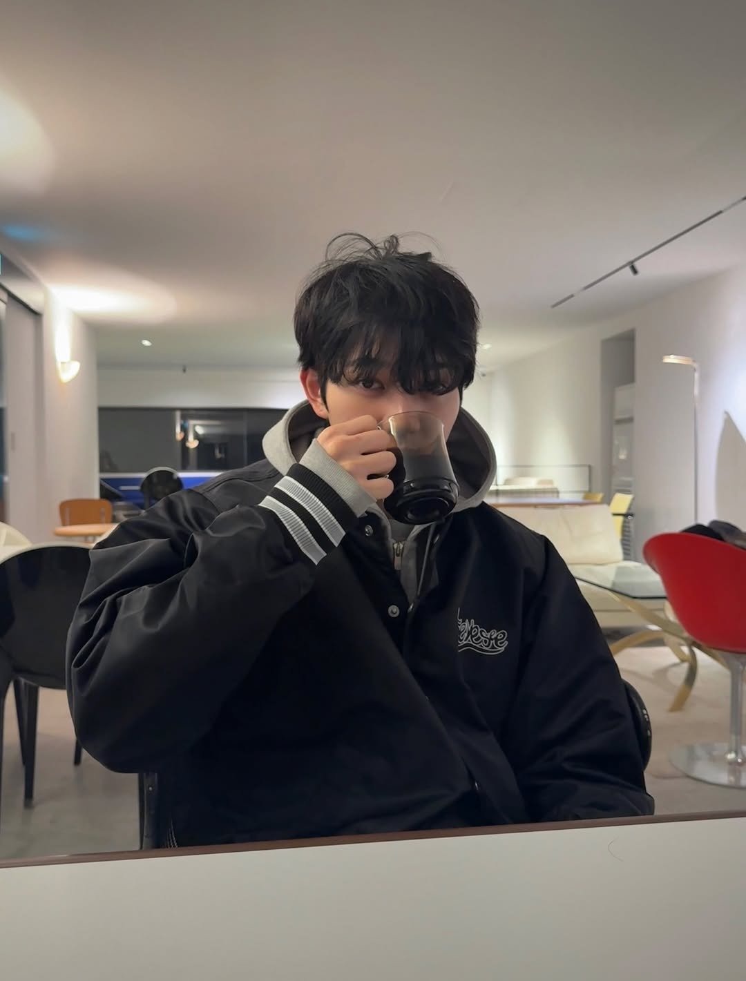 Photo shared by 윤상현, Sang Hyun Youn on February 15, 2026 tagging @yeseyeesee. May be an image of duffle coat, parka, cornflower and text.