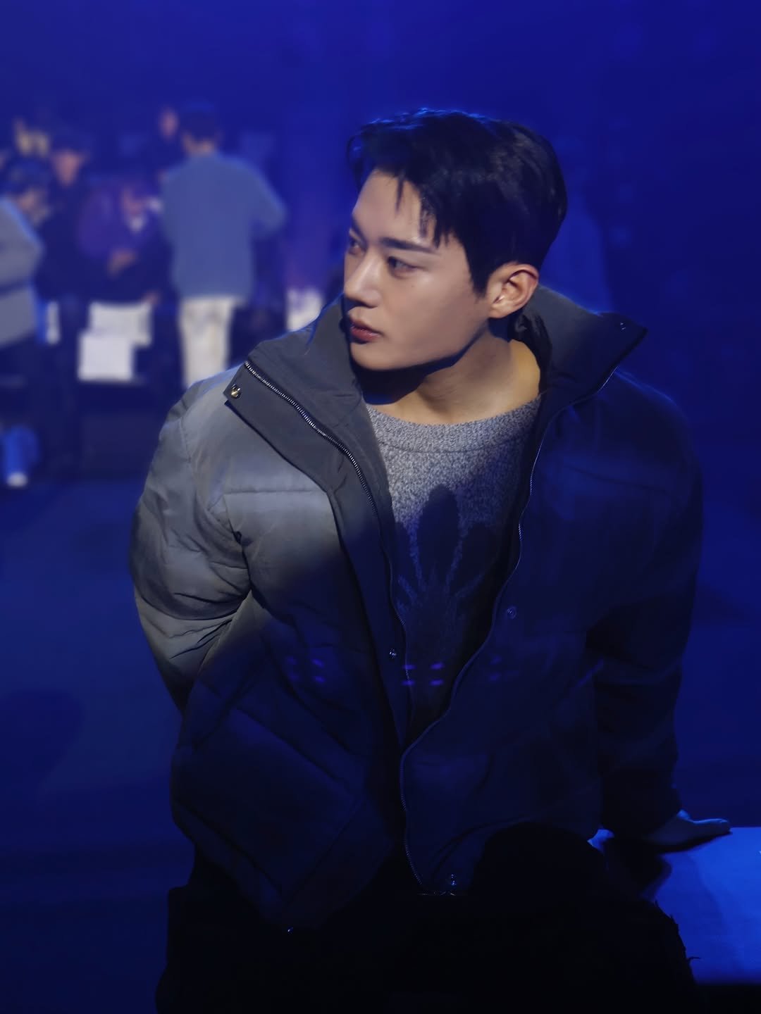 Photo by 기현우 on February 05, 2026. May be an image of one or more people, duffle coat, parka and text.