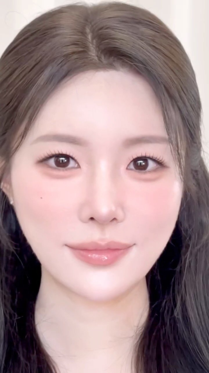 i0i88 게시물 이미지: .
크게윤곽 먼저 잡고 
디테일들어가기!!
.
.