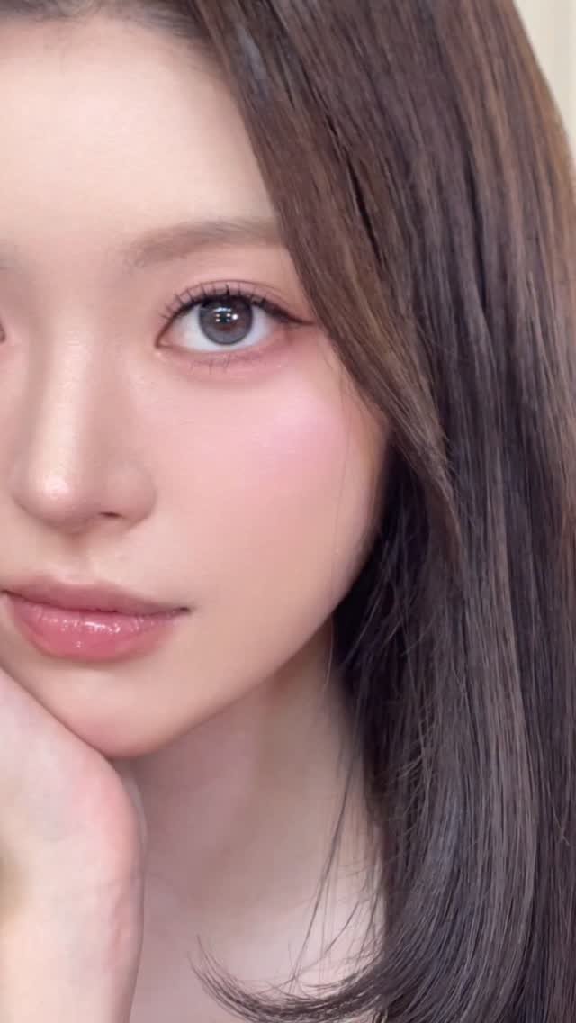 i0i88 게시물 이미지: .
#광고 #더블웨어파운데이션 
@esteelauderkr 
여러분 올여름 파데...
