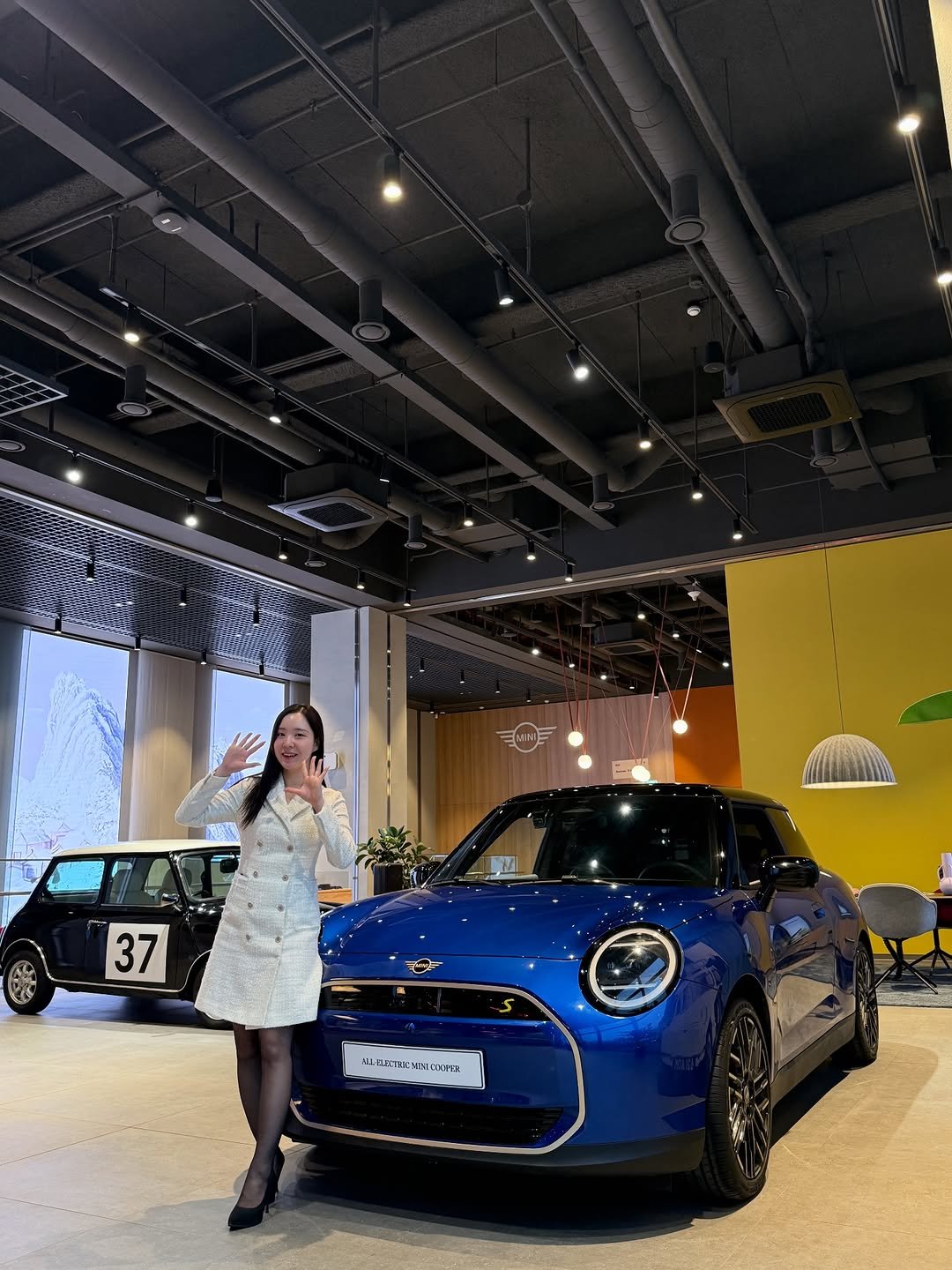 Photo shared by 미니쿠퍼 김은지팀장 on February 10, 2026 tagging @mini, @mini.korea.official, and @with._.mini. May be an image of sedan, miniskirt and text.