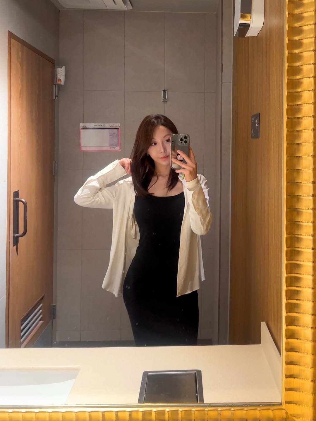 i_woon 게시물 이미지: .
새로운 시도를 할 땐 용기가 필요하지만,
모든 시도에는 그럴만한 가치가...